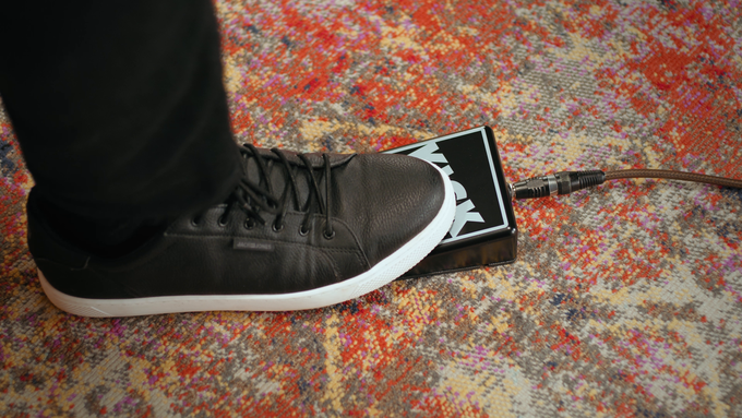 Stomp Box, Kick video