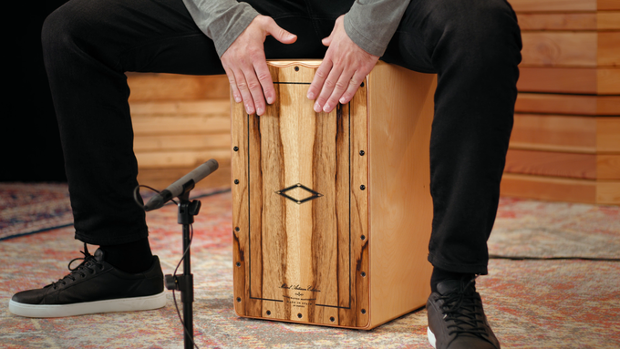 String Cajon  Minera Line Limba  video